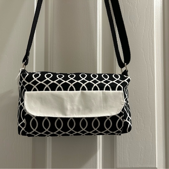 genevievedipodobal@gmail.com - Picture 10 of 16